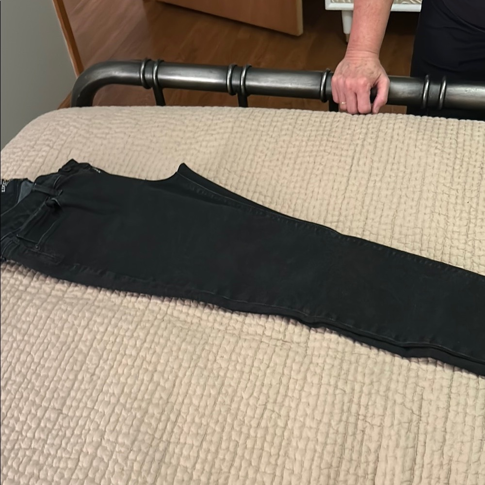 Women’s black jeans